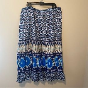 NWT White and blue ikat print maxi skirt 22/24